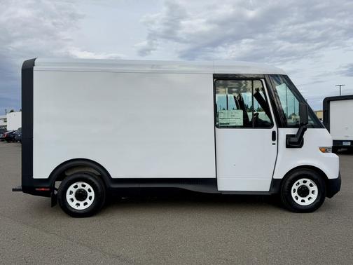 2025 Chevrolet BrightDrop 400 eAWD 400