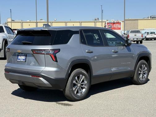Sterling Gray Metallic 2026 Chevrolet Equinox 1LT