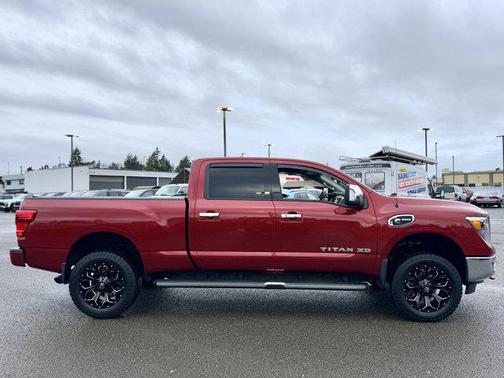 2016 Nissan Titan XD SL