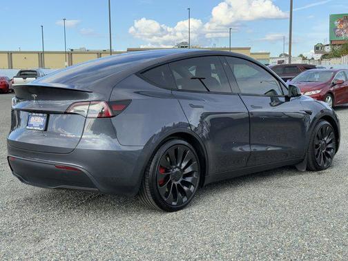 2023 Tesla Model Y Performance Dual Motor All-Wheel Drive