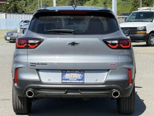 Sterling Gray Metallic 2026 Chevrolet Trailblazer RS
