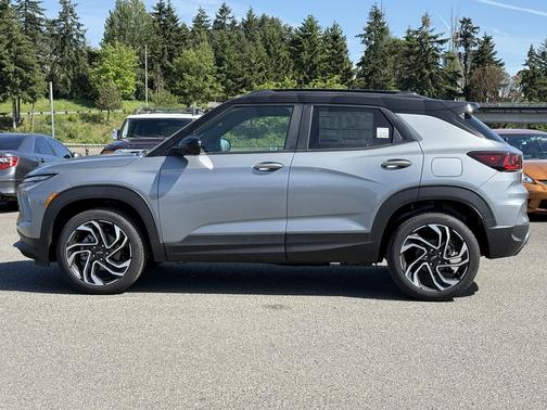 Sterling Gray Metallic 2026 Chevrolet Trailblazer RS