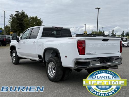 2025 Chevrolet Silverado 3500 LT