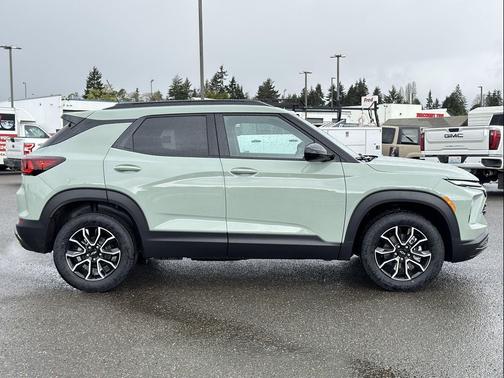 Cacti Green 2026 Chevrolet Trailblazer ACTIV