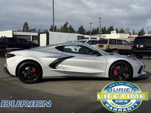 2026 Chevrolet Corvette Stingray w/2LT