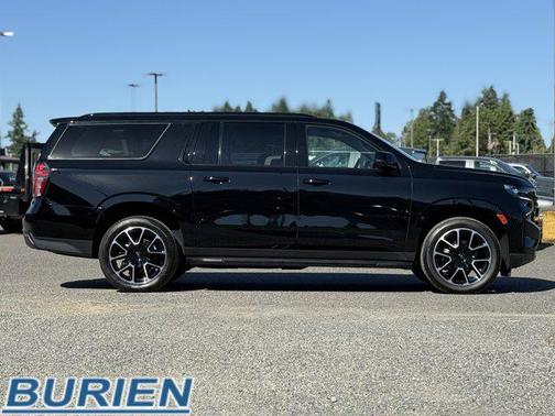 2024 Chevrolet Suburban RST