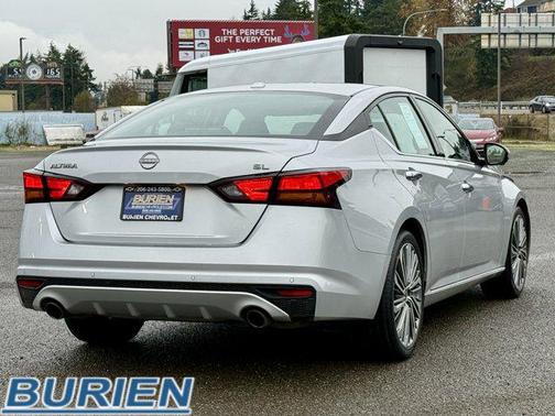 2023 Nissan Altima 2.5 SL