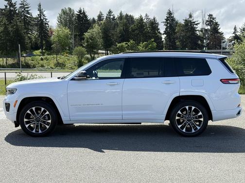 Bright White Clearcoat 2024 Jeep Grand Cherokee L Overland
