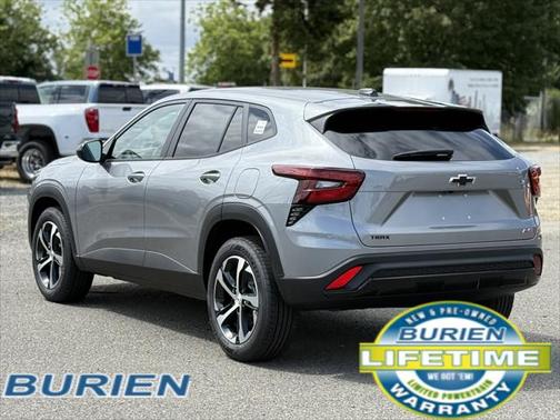 2025 Chevrolet Trax FWD 1RS