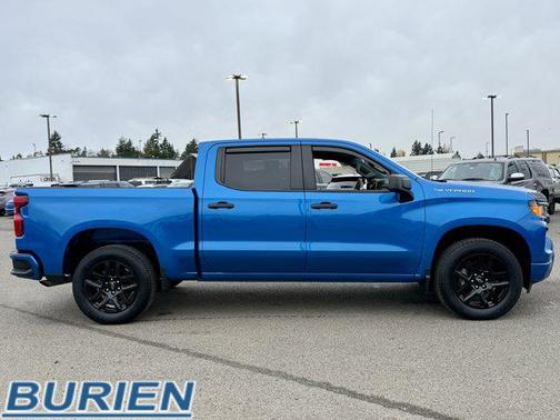 2022 Chevrolet Silverado 1500 Custom