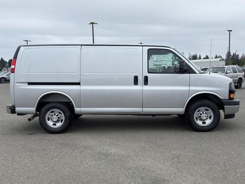 Silver Ice Metallic 2026 Chevrolet Express 2500 LT