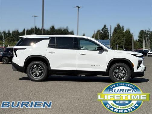 2025 Chevrolet Traverse LT