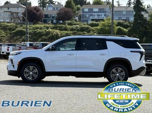 2025 Chevrolet Traverse LT