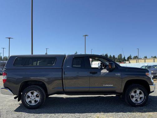2014 Toyota Tundra SR5