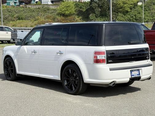 White Platinum Metallic Tri-Coat 2019 Ford Flex SEL