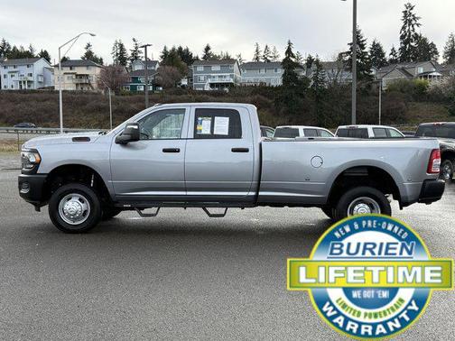 2024 RAM 3500 Tradesman Crew Cab 4x4 8' Box