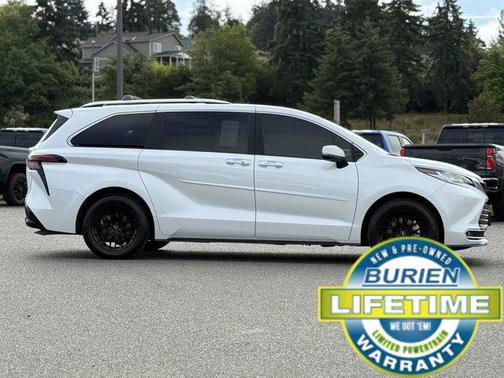 2024 Toyota Sienna Limited 7-Passenger