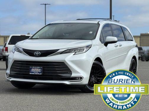 2024 Toyota Sienna Limited 7-Passenger