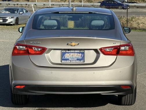 Mineral Gray Metallic 2025 Chevrolet Malibu FWD 1LT