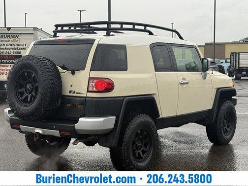 2008 Toyota FJ Cruiser Base