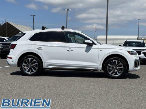 2024 Audi Q5 45 S line Premium Plus