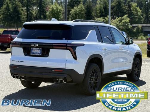 2025 Chevrolet Traverse LT