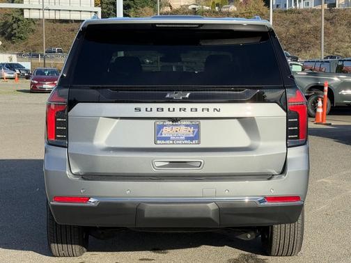 2026 Chevrolet Suburban LS