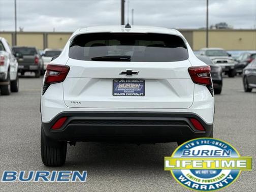 2025 Chevrolet Trax LS