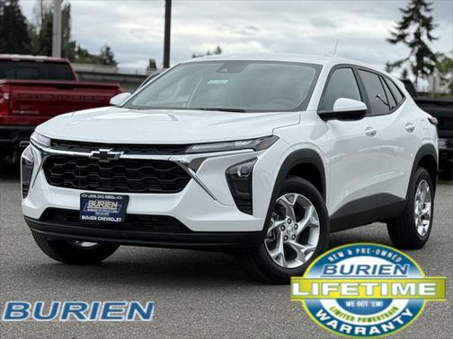 2025 Chevrolet Trax LS