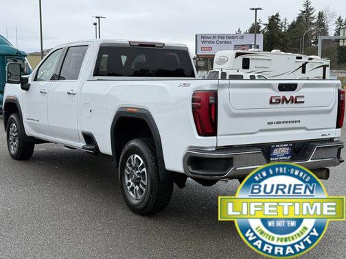 2024 GMC Sierra 3500 SLT
