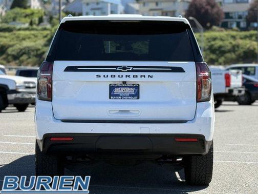 2023 Chevrolet Suburban 4WD Z71