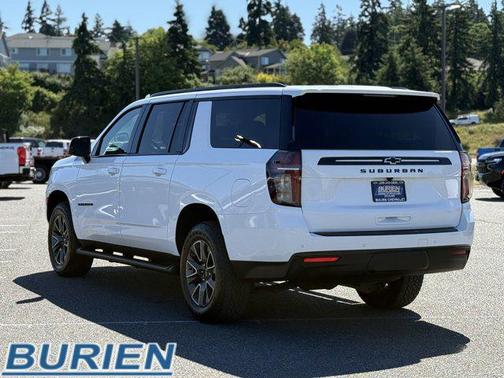 2023 Chevrolet Suburban 4WD Z71