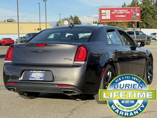 2023 Chrysler 300 S