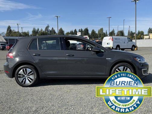 2019 Volkswagen e-Golf SE
