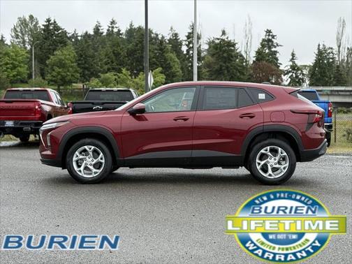 2025 Chevrolet Trax LS