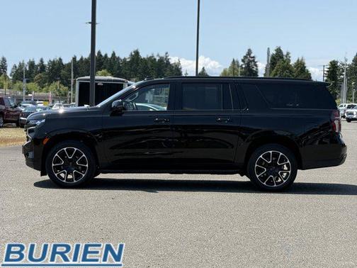 2024 Chevrolet Suburban RST