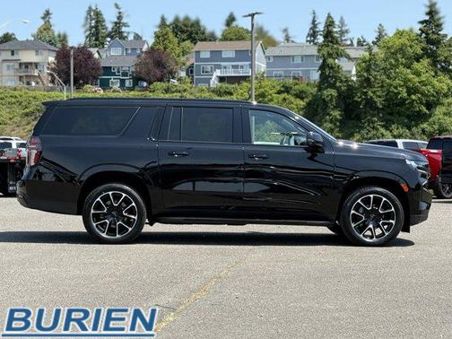 2024 Chevrolet Suburban RST