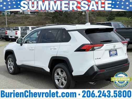Ice Cap 2023 Toyota RAV4 XLE