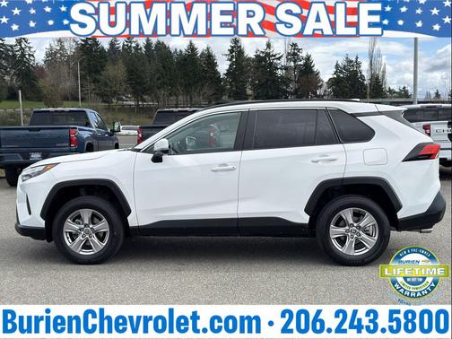 Ice Cap 2023 Toyota RAV4 XLE