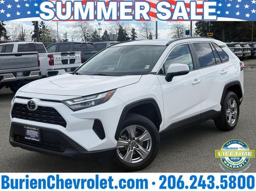 Ice Cap 2023 Toyota RAV4 XLE
