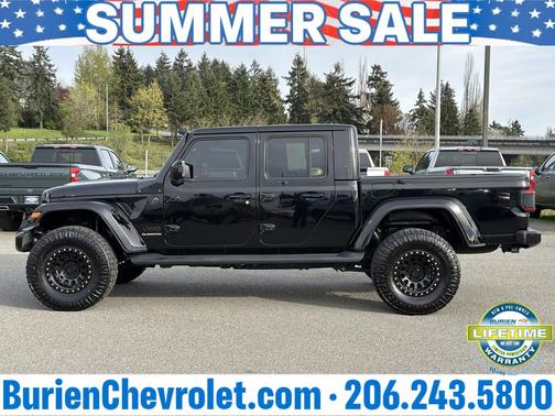 Black Clearcoat 2021 Jeep Gladiator High Altitude 4x4