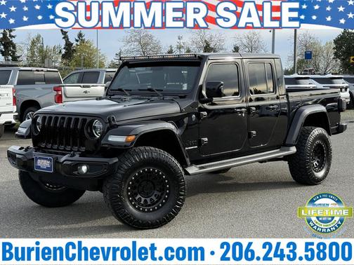 Black Clearcoat 2021 Jeep Gladiator High Altitude 4x4
