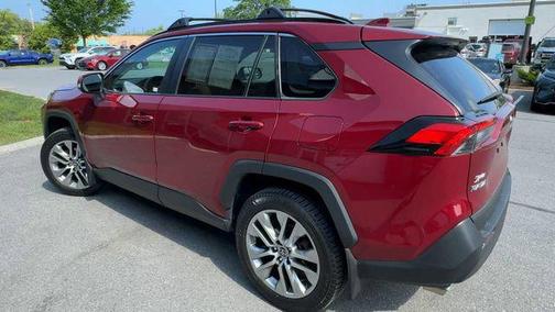 2022 Toyota RAV4 XLE Premium