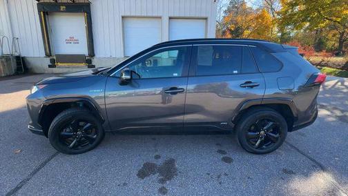 2021 Toyota RAV4 Hybrid SE