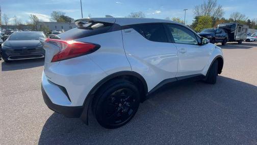 Blizzard Pearl 2021 Toyota C-HR LE