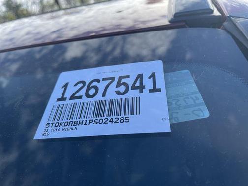 Ruby Flare Pearl 2023 Toyota Highlander XSE