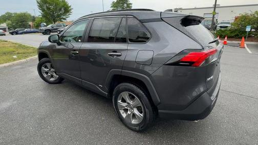 2022 Toyota RAV4 Hybrid LE