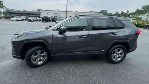 2022 Toyota RAV4 Hybrid LE
