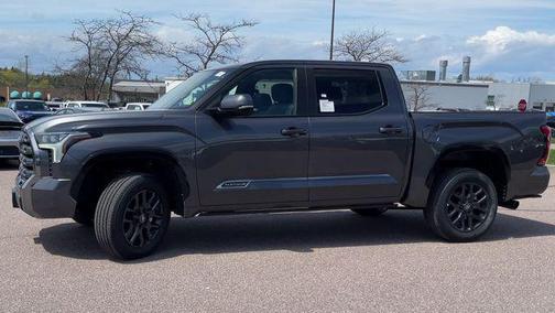 2025 Toyota Tundra Platinum