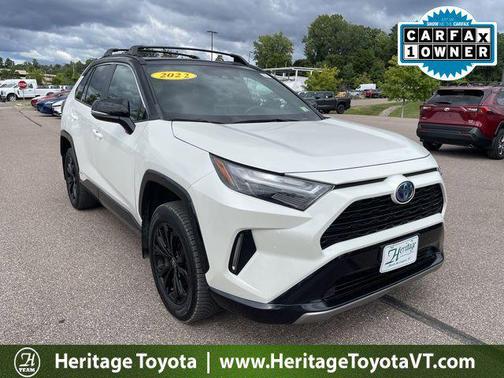 2022 Toyota RAV4 Hybrid SE
